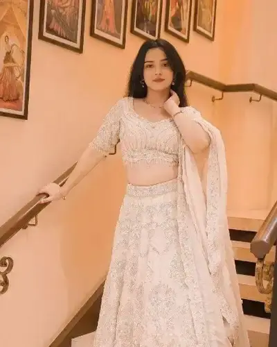 Escort Danapur
